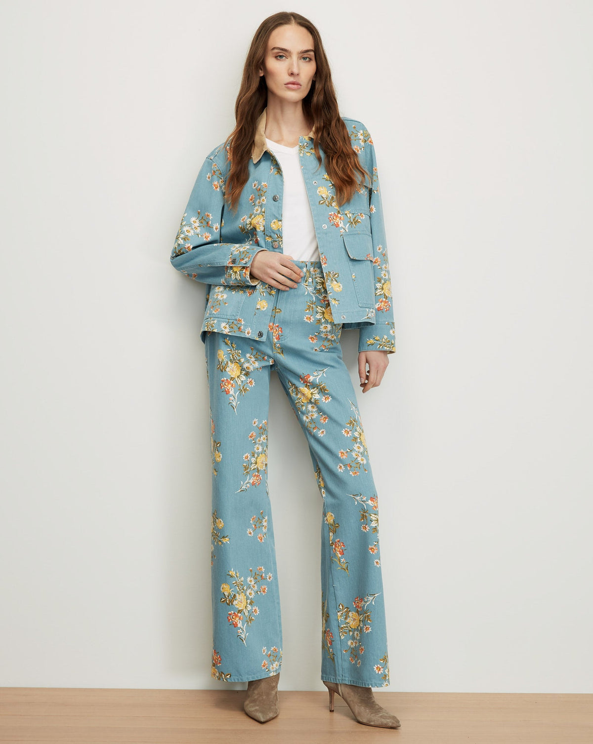 Leighton Floral Denim Jacket in Garden Bouquet - Veronica Beard Quality