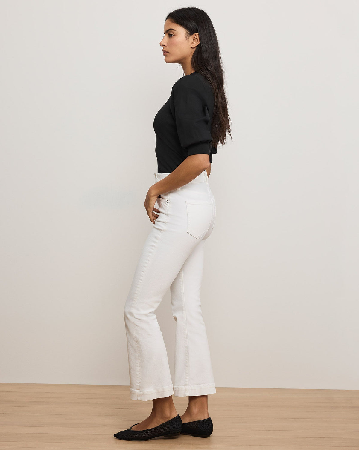 Carson Kick-Flare Jean | Extended in White - Veronica Beard Essential