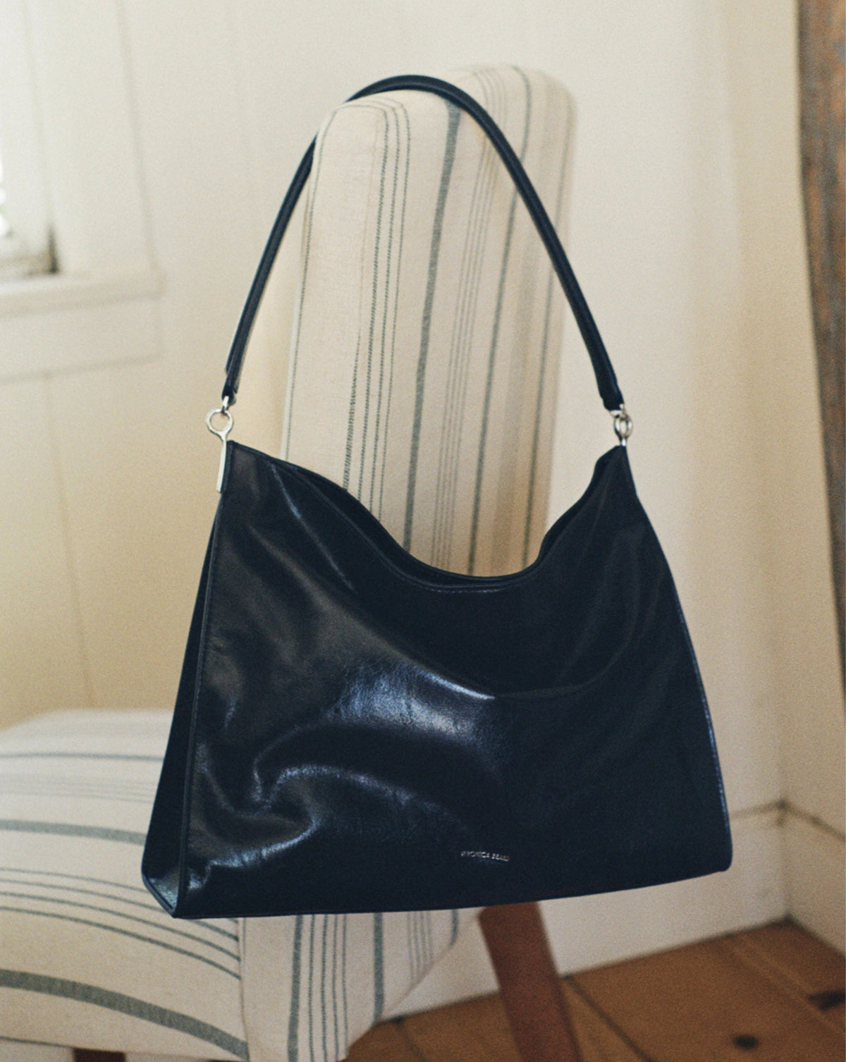 Vida Shoulder Bag in Navy - Veronica Beard Popular