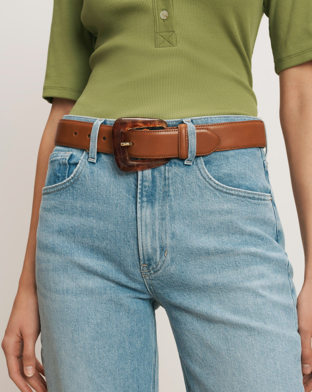 Arch Resin-Buckle Leather Belt in Hazelwood - Veronica Beard Special Offer