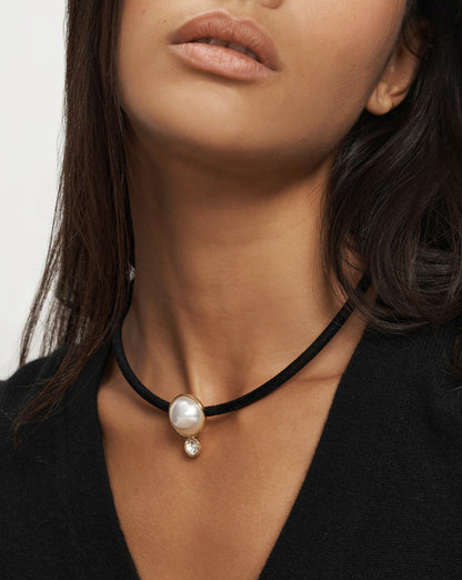 Pearl Pendant Cord Necklace in Pearl/Black - Veronica Beard Latest