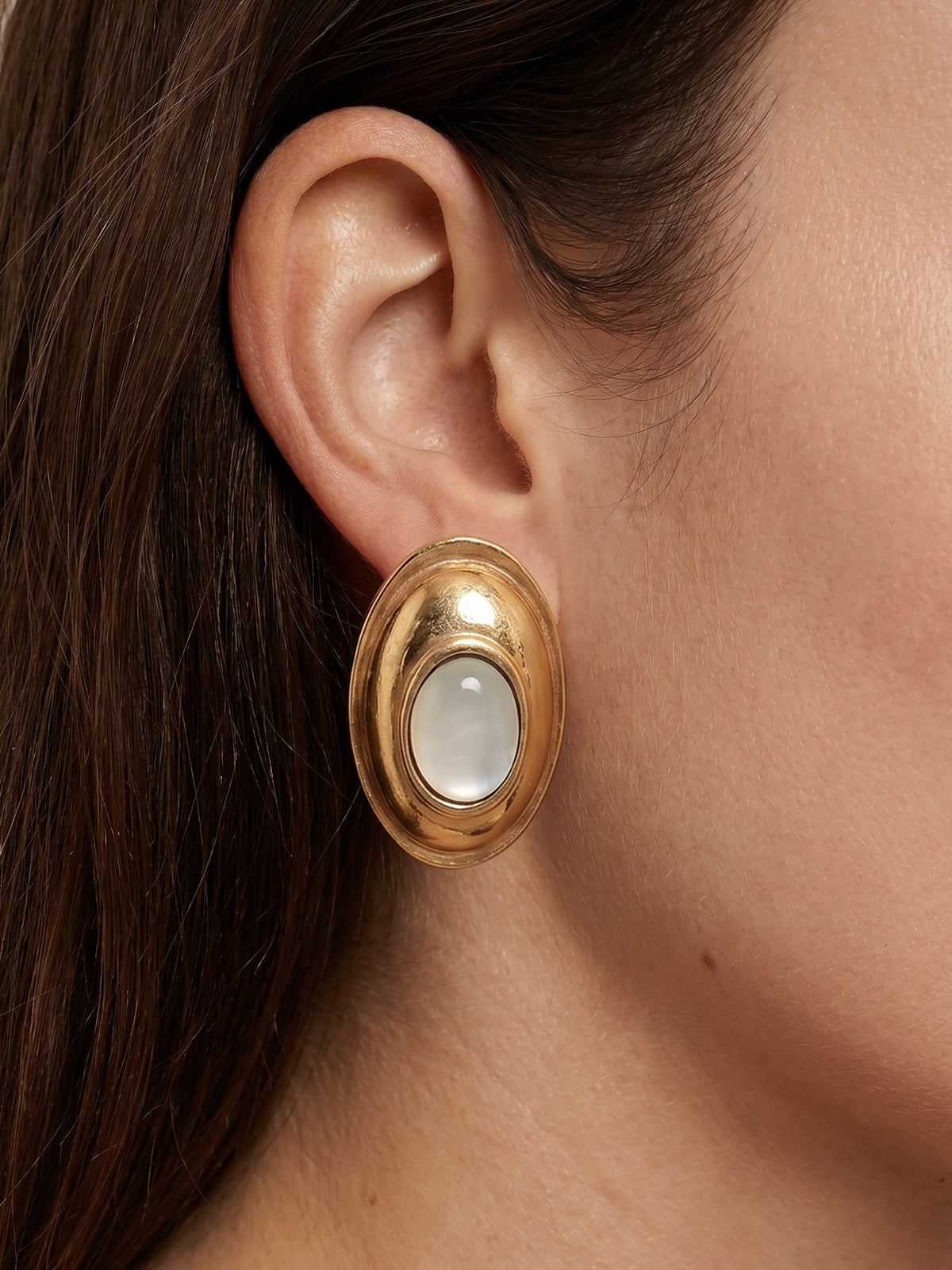 Cat’s Eye Cabochon Earring in Gold - Veronica Beard Trusted