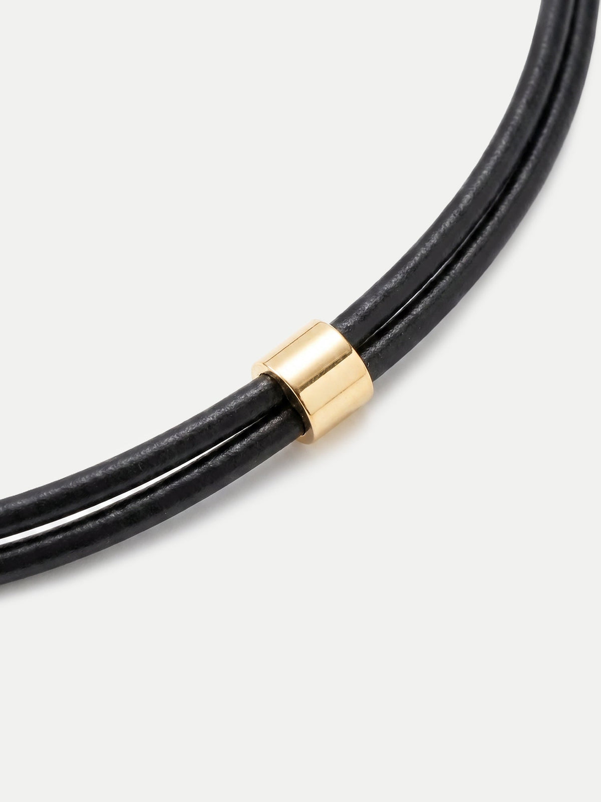 Black Leather Pendant Necklace in Black/White - Veronica Beard Exclusive